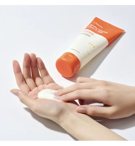 Jumiso All day Vitamin Clean&Mild Facial Cleanser (LIMPIADOR FACIAL) 150ml