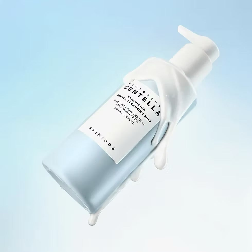 Skin1004 - Madagascar Centella Hyalu-Cica Gentle Cleansing Milk 200ml (Limpiador a base de leche)