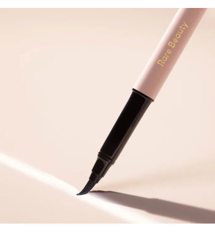 Rare Beauty Perfect Strokes Matte Liquid Liner (DELINEADOR LIQUIDO) - Black