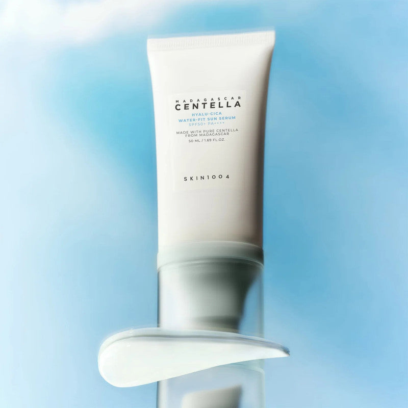 Skin1004 - Madagascar Centella Hyalu-Cica Water-Fit Sun Serum 50ml (PROTECTOR SOLAR CON EXTRACTO CENTELLA)