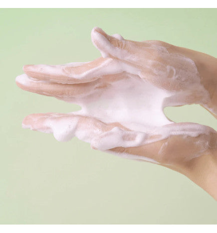 Skin1004 - Madagascar Centella Tea-Trica Bha Foam 125ml (LIMPIADOR FACIAL EN ESPUMA)