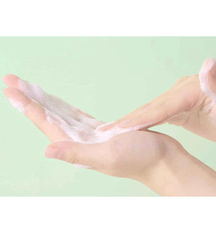 Skin1004 - Madagascar Centella Tea-Trica Bha Foam 125ml (LIMPIADOR FACIAL EN ESPUMA)