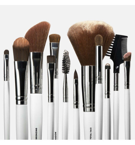 e.l.f - Set de 12 Brochas de Maquillaje Profesional