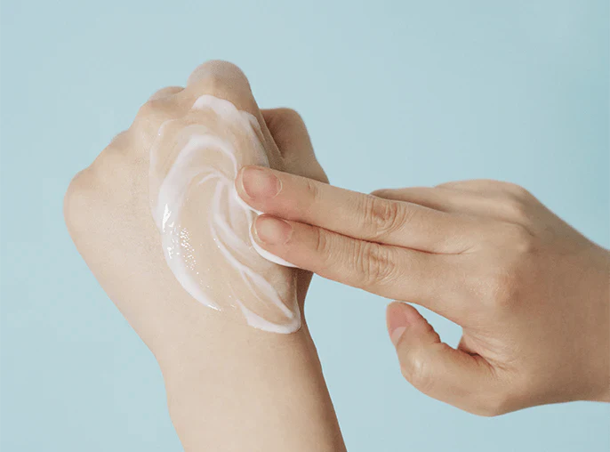 Skin1004 - Madagascar Centella Hyalu-Cica Gentle Cleansing Milk 200ml (Limpiador a base de leche)