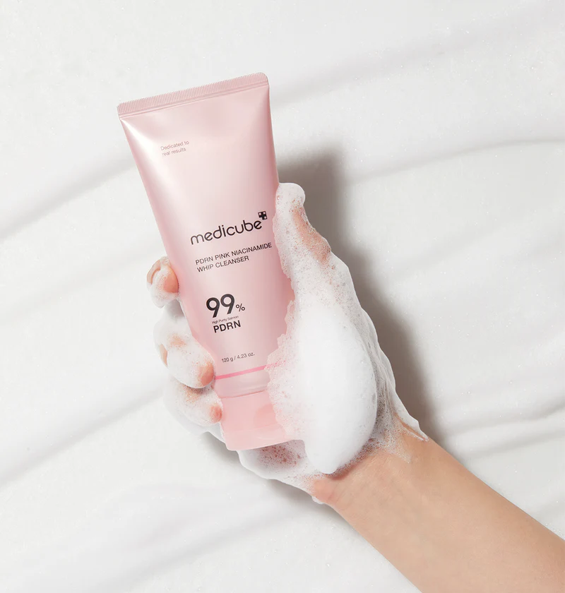 Medicube - PDRN PINK NIACINEAMIDE WHIP CLEANSER 120g (Limpiador PDRN Pink Niacinamide)
