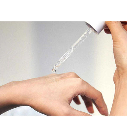 Skin1004 - Madagascar Hyalu-cica First Ampoule 100ml (AMPOLLA HIDRATANTE, USAR ANTES DEL TONICO)